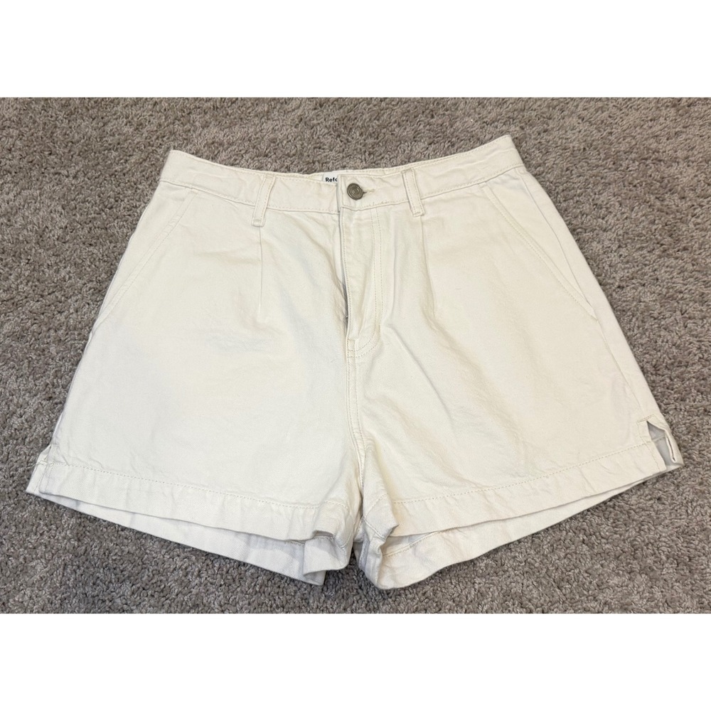 Reformation Eliana Pleated Denim Shorts Fior Di Latte Cream Off White Size 27